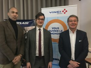 Le PDG de Corsair, Pascal de Izaguirre (à droite), était le 2 mars à Nantes en compagnie du directeur de l’aéroport Nantes Atlantique, Cyril Girot, pour annoncer la pérennisation de la ligne Nantes - Fort-de-France lancée en décembre dernier.