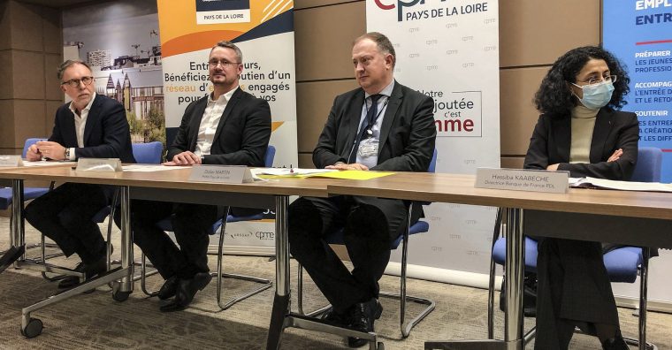Samuel Tual (Medef), Olivier Morin (CPME), Didier Martin (préfet), Hassiba Kaabeche (Banque de France). entreprise