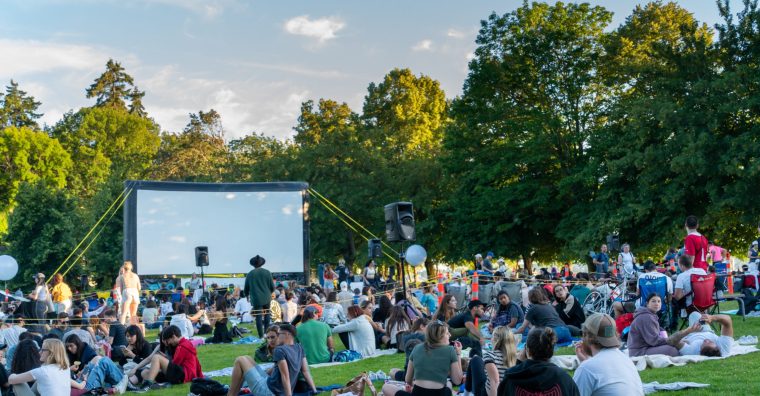 Illustration de l'article La Cité des oiseaux fait son cinéma en plein air