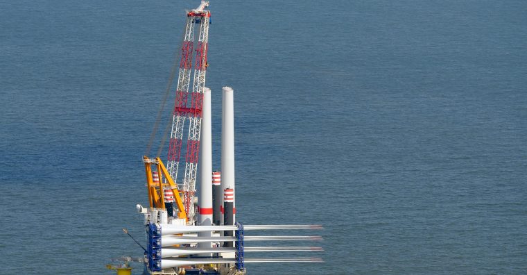 Illustration de l'article Parc éolien Yeu-Noirmoutier : la moitié des éoliennes désormais en mer