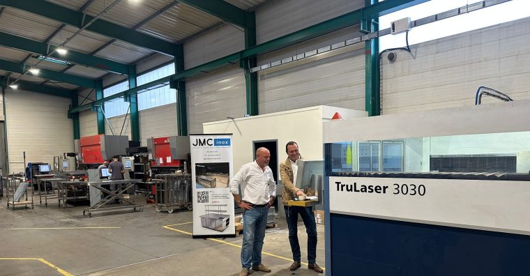 Dans les locaux de l'entreprise JMC Inox