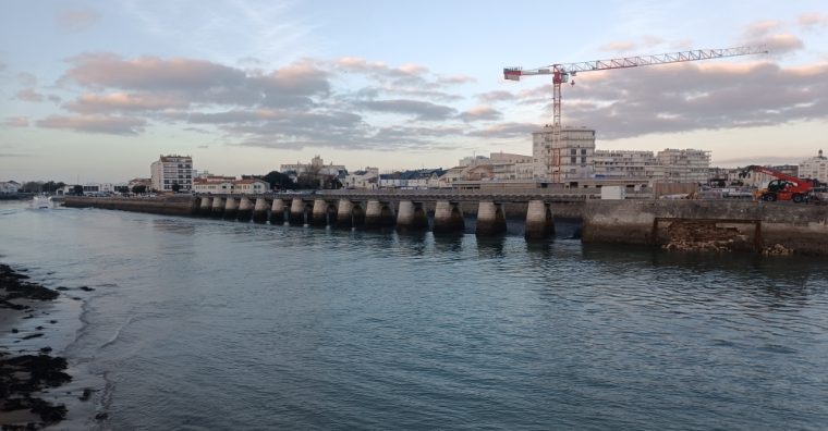 Illustration de l'article Le Département lance des travaux sur la petite jetée des Sables-d’Olonne