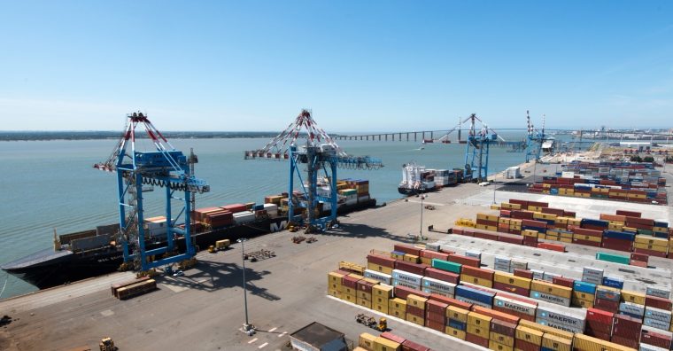 Le port de Nantes Saint-Nazaire.