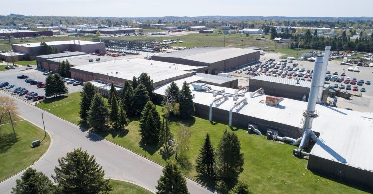 Illustration de l'article Beneteau ferme son usine aux États-Unis et cherche un repreneur