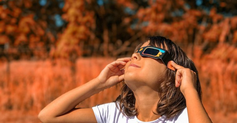Illustration de l'article Éclipse : gare aux coups de soleil dans les yeux